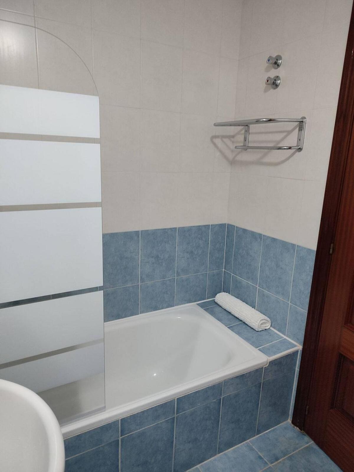 Apartamento Con Piscina Casares Exterior photo